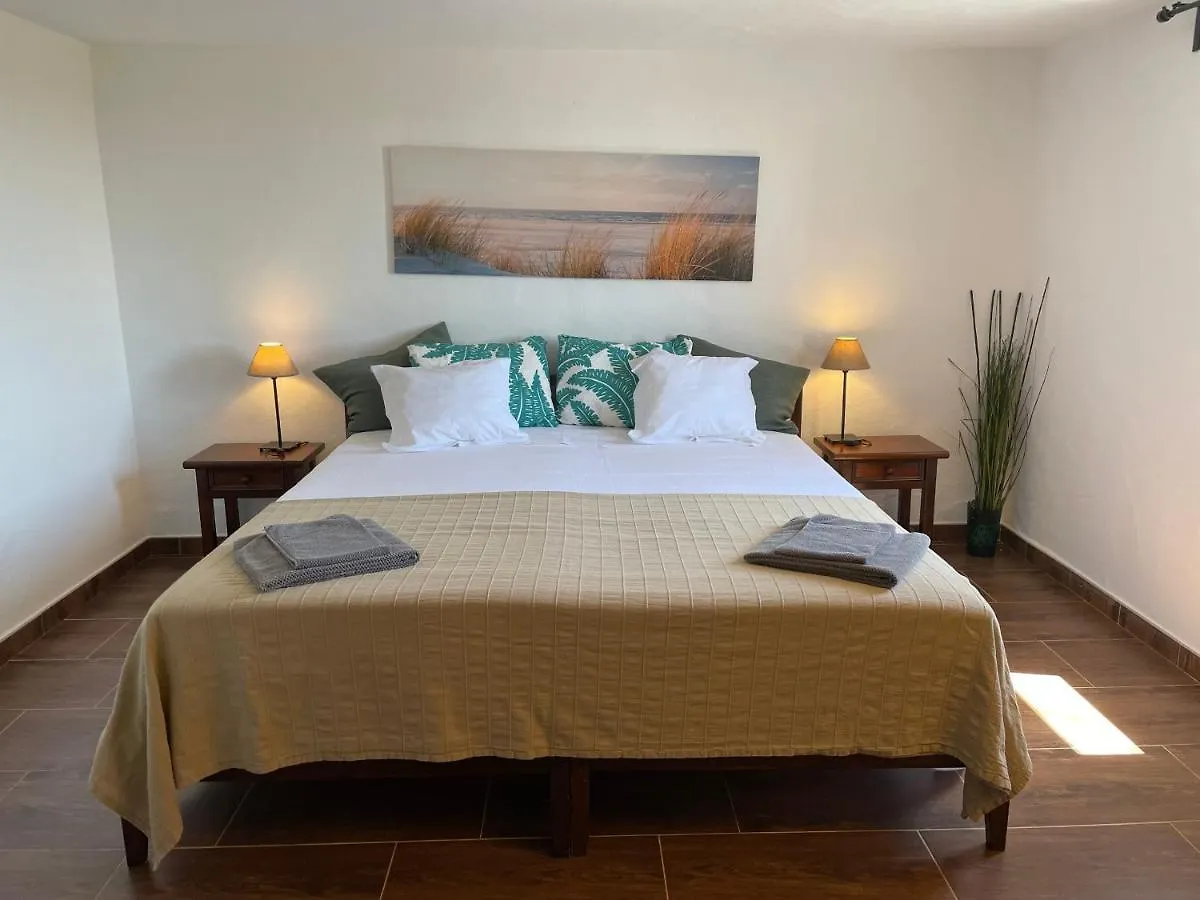 Las Casitas Rusticas La Asomada  La Asomada (Lanzarote)