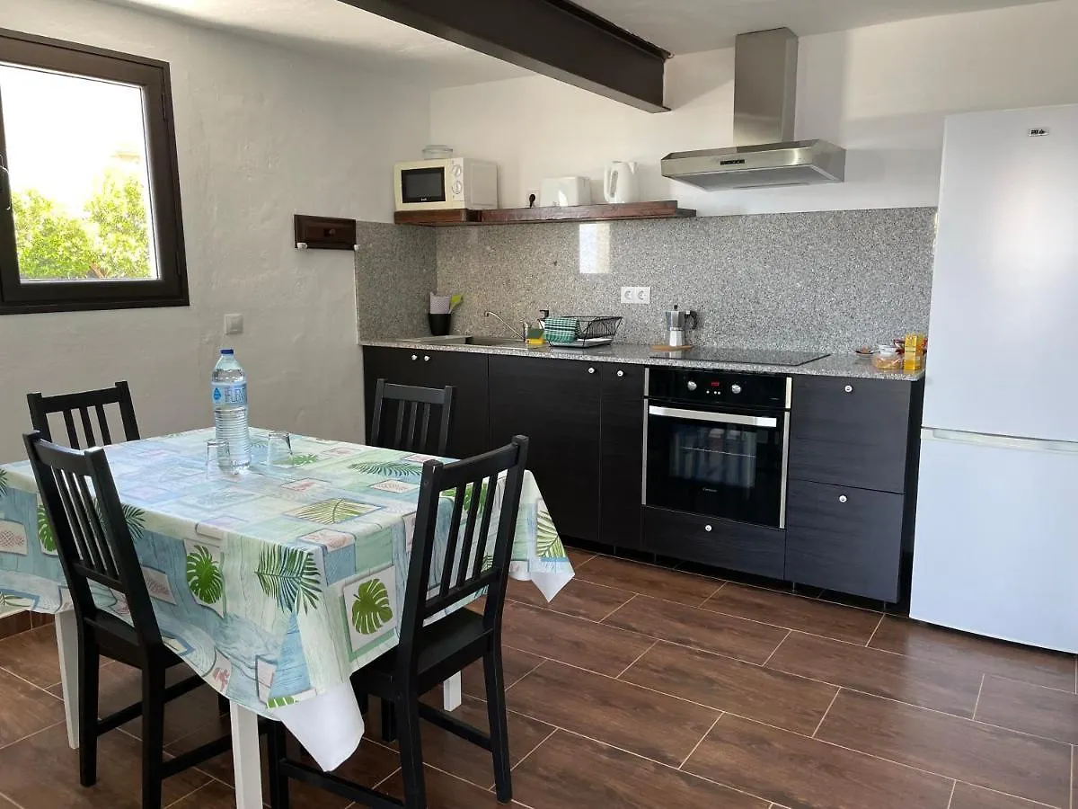 Las Casitas Rusticas La Asomada  La Asomada (Lanzarote)