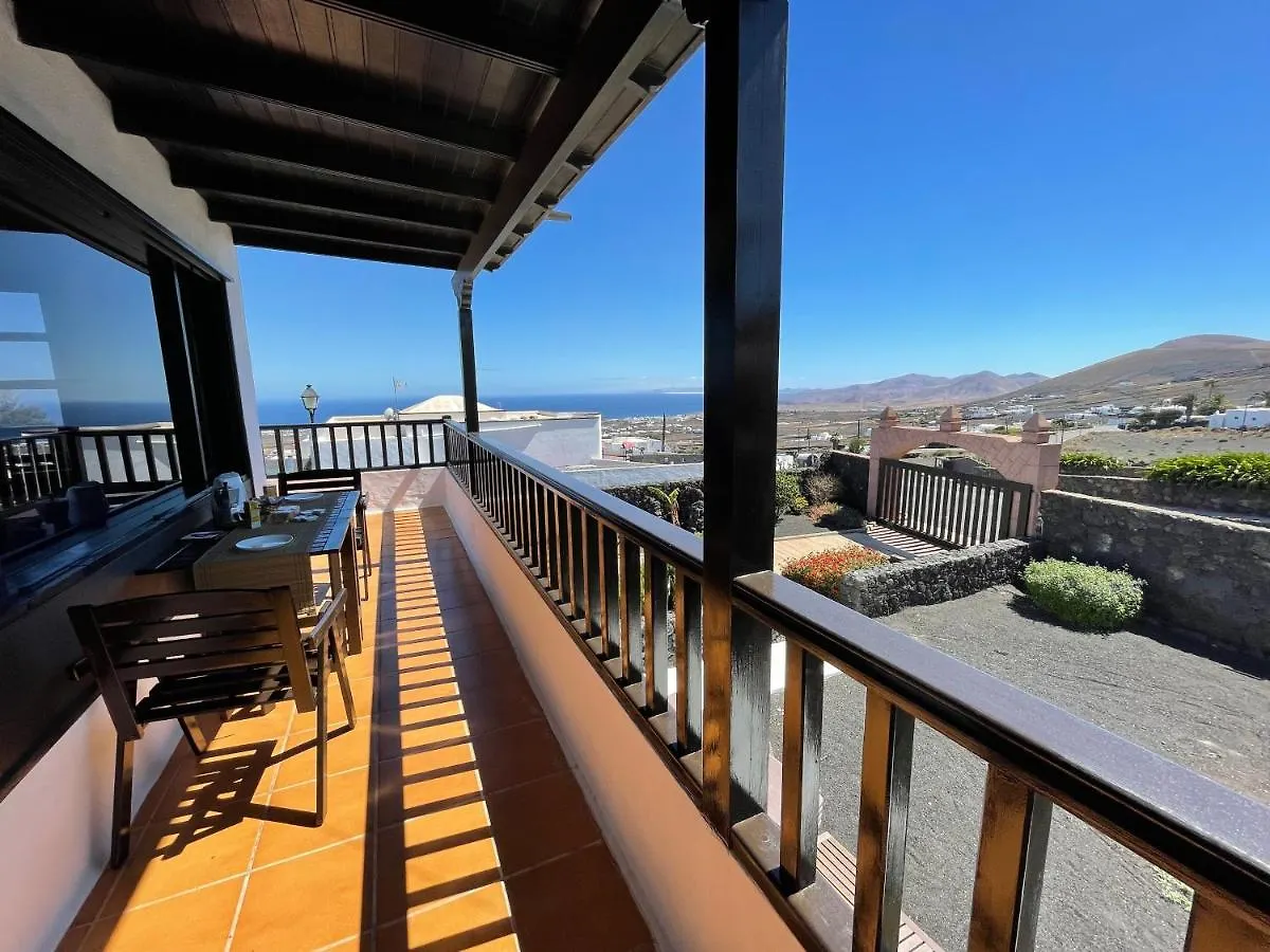 Las Casitas Rusticas contacts